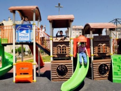 Pendik üç park daha kazandı